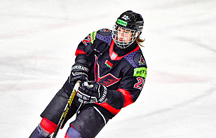 Арсений Лопатин: чувствуется, как все в «Ястребах» горят хоккеем и нацелены на результат