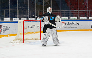 Спасение Евгения Прохорова вошло в топ-10 сейвов февраля в МХЛ