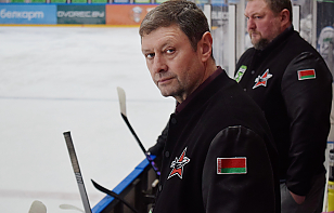 Александр Полищук: во втором периоде все четыре гола были забиты с простых бросков. Тем не менее, парни продолжали играть до конца