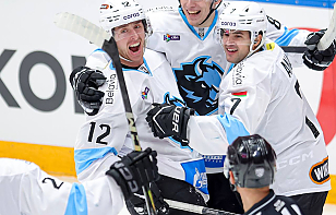 Рекордное 2-е место на Западе, главный бомбардир и лучшая тройка в лиге, новые вершины и юбилеи, 34 аншлага. Какой была 18-я регулярка минского «Динамо» в КХЛ