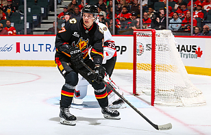 Егор Шарангович отметился голевой передачей, но его «Калгари» не справился с «Оттавой»