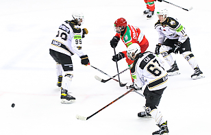 «Белсталь» и «Ястребы» вышли в полуфинал Кубка Цыплакова, «Юниор» и «Динамо-Олимпик» сравняли счет в сериях