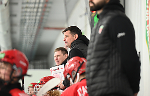 Денис Гроть: хочется от ребят увидеть желание, чтобы они играли в командный хоккей, выполняли установки