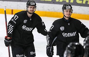 Егор Буяльский забросил четвертую шайбу в сезоне ВХЛ, Василий Филяев продлил результативную серию до восьми матчей