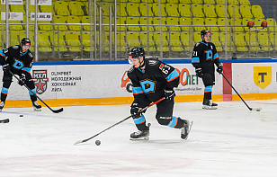 «Динамо-Шинник» уступил «Красной Армии» и прервал 9-матчевую победную серию