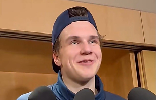 «Это просто невероятно, я не мог сначала поверить». Илья Протас – о предстоящем дебюте в НХЛ в одном звене со старшим братом