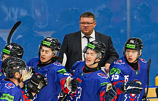 Дмитрий Кравченко: не скрою, у нас есть ребята, которым мастерства не хватает, но за счет работоспособности они покрывают этот момент. Это меня сильно подкупает, и болельщик это ценит