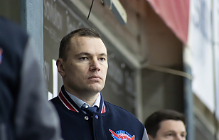 Иван Усенко: была вязкая, упорная борьба, ребята выстояли в нужный момент, забили нужный гол и в концовке ловили шайбу на себя