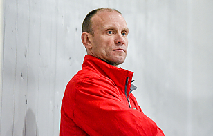 Константин Немирко: в игре против профессионалов наши девочки не прогнулись, а держали удар 