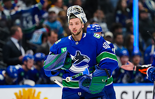 Главный тренер «Ванкувера» объяснил замену Никиты Толопило в поединке против «Калгари»