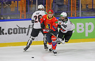 «Лида» уверенно обыграла «Авиатор»: Андрей Павленко забросил дебютную шайбу за «рыцарей», а Игорь Тяло оформил шестой шатаут