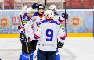 22 хоккеиста вошли в заявку «Славутича» на Кубок Салея