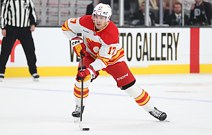 Маккензи Уигар: критика Шаранговича в СМИ? Критике могли подвергнуть многих игроков после игры с «Вегасом»