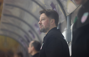 Ярослав Чуприс: стремимся играть в открытый хоккей, но с таким соперником нам пока тягаться сложно