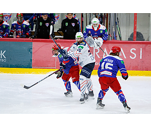 «Металлург» открыл счет в матче, но «Славутич» забросил 3 шайбы и одержал первую победу в финальной серии плей-офф Betera-Экстралиги