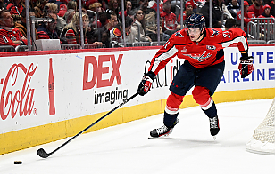 «Вашингтон» обыграл «Каролину», совершив камбэк с 0:3, Алексей Протас набрал 2 очка