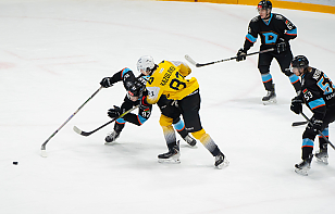 «Динамо-Шинник» уступил «Алмазу», пропустив решающий гол за 1 секунду до конца матча