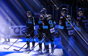 25 хоккеистов минского «Динамо» отправились на выезд по маршруту Череповец – Москва – Санкт-Петербург – Ярославль