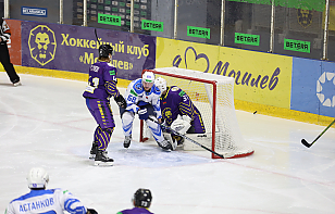 «Витебск» разгромил «Могилев»: Бобарико оформил шатаут, Астанков набрал три очка