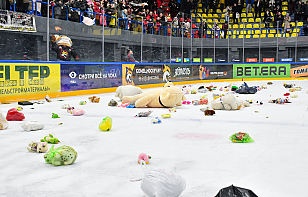 После матча «Гомель» – «Юность» пройдет благотворительная акция «Игрушкопад»