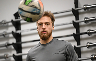 «Северсталь» взяла верх над ЦСКА, Александр Скоренов оформил победную шайбу