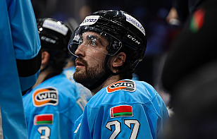 Джош Брук признан лучшим защитником недели в КХЛ