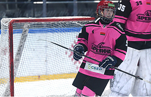 Анна Варавина: немножко нервная концовка оказалась. Вратаря сняли, переживали. Все вперед бежали, но и назад – тоже