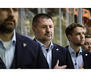 Андрей Мезин: смоляне довольно неплохо играют в обороне, у обеих команд есть быстрые нападающие