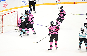 «Минчанка» забросила 6 шайб «Березине», Варвара Судьева оформила шатаут