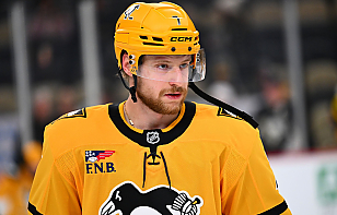 Илья Соловьев сделал голевую передачу в первом матче за «Питтсбург», Артем Левшунов очков не набрал