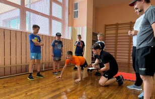 Специалисты по развитию детско-юношеского хоккея ФХБ отправились в Новополоцк и Оршу