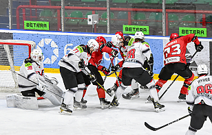 «Ястребы» обыграли «Прогресс», «Медведи» победили «Белсталь» и еще пять матчей Betera-Высшей лиги