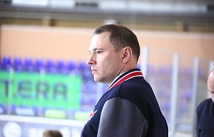 Иван Усенко: покажем ребятам, как улучшить игру в обороне, а в атаке будем продолжать создавать моменты, и голы придут