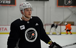 Официальный сайт «Филадельфии»: Максим Сушко должен дебютировать в НХЛ этой ночью