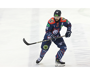 Владислав Соколовский: весь год стремились к этим поединкам. Играть без характера, аккуратничать – это не наш хоккей