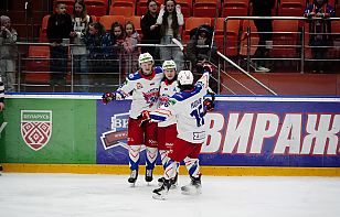 Данила Курков: по хоккею, конечно, соскучились. Возможно, где-то на азарте и вытащили матч