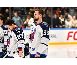 Андрей Белевич забросил в ворота Ивана Кульбакова и набрал 100-е очко в регулярках КХЛ