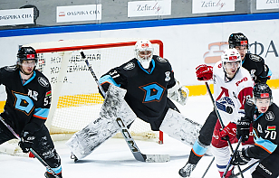 Гол Николая Салыго и сейв Евгения Прохорова – в топ-10 моментов 1/4 финала плей-офф МХЛ