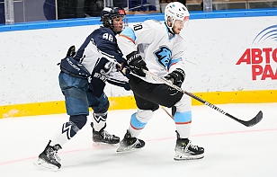 «Динамо-Шинник» вновь уступил одноклубникам в Санкт-Петербурге