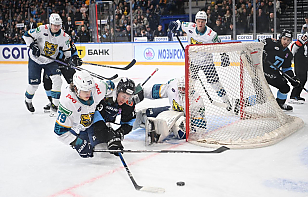 Минское «Динамо» забросило шайбу в свои ворота, уступало «Сочи» 0:3, но в третьем периоде нокаутировало «леопардов»