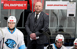 Евгений Летов: в таких матчах нужно уметь выжимать максимум из голевых ситуаций и забивать голы