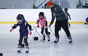 Павел Михед: реализуя проект «Хоккей идет к детям», мы придерживаемся принципа – родители должны быть максимально ограждены от вложений
