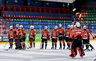 Авраменко, Жилюк и еще 30 хоккеистов вошли в заявку «Прогресса» на Кубок Цыплакова