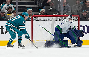 Никита Толопило оформил 21 сейв, но его «Ванкувер» уступил «Сан-Хосе» с минимальной разницей