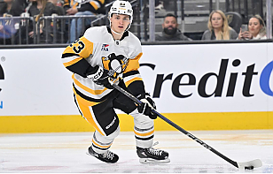 Владислав Колячонок заработал 2-й результативный балл за «Питтсбург» и признан третьей звездой матча
