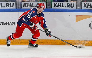 Иван Дроздов набрал первый результативный балл в нынешнем плей-офф