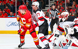 «Калгари» с Егором Шаранговичем уступил «Нью-Джерси»