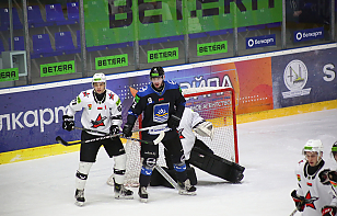 «Химик» выдал ударный третий период, обыграв «Авиатор» и в повторном домашнем матче