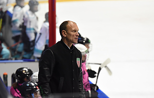 Константин Немирко: можно сказать, что на льду были команды-близнецы. Поэтому, наверное, и игра получилось продолжительной, докатилась до буллитов