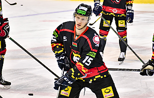 Евгений Сапельников: надо продолжать работать в том же духе, прибавлять с каждой игрой